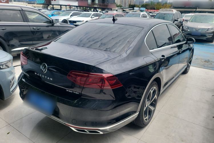 Used Volkswagen Magotan 2023 2 Million Units Commemorative Edition 330TSI DSG Luxury Version Rear Right 45 Deg