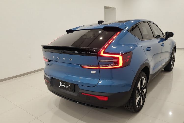 Used Volvo C40 2024 Long-Range PRO Version