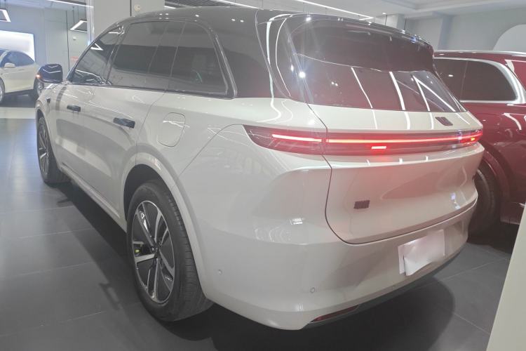 Used Li Auto L6 2024 Pro Model Rear Left 45 Deg