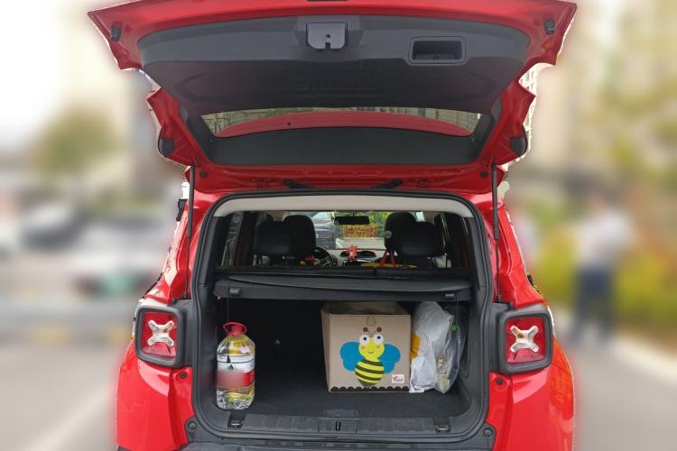 Used Jeep Renegade 2019 220T Automatic Leading Edition