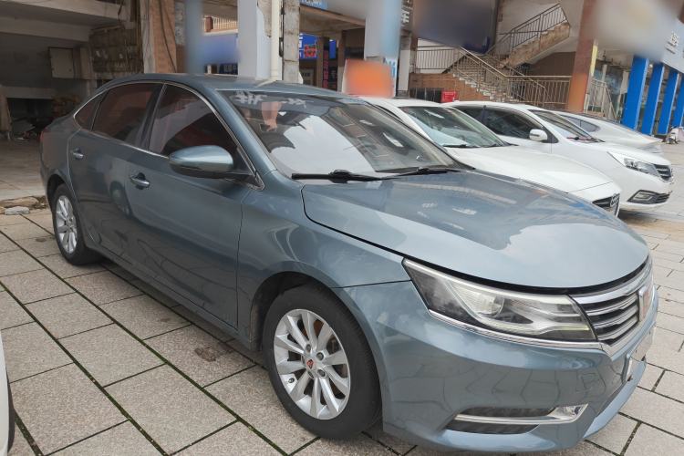 Used Roewe i6 2017 20T Automatic Internet Smart Edition Front Right 45 Deg