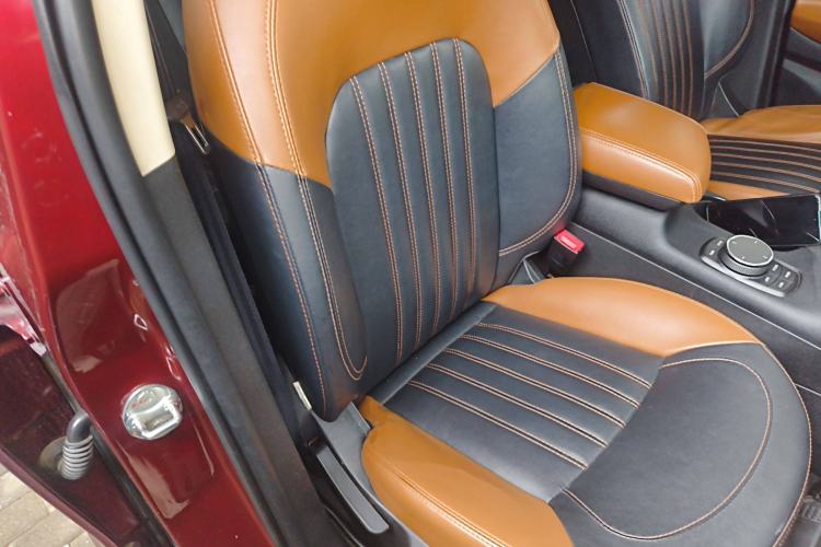 Used Soueast DX7 2017 1.5T Automatic Glory Edition