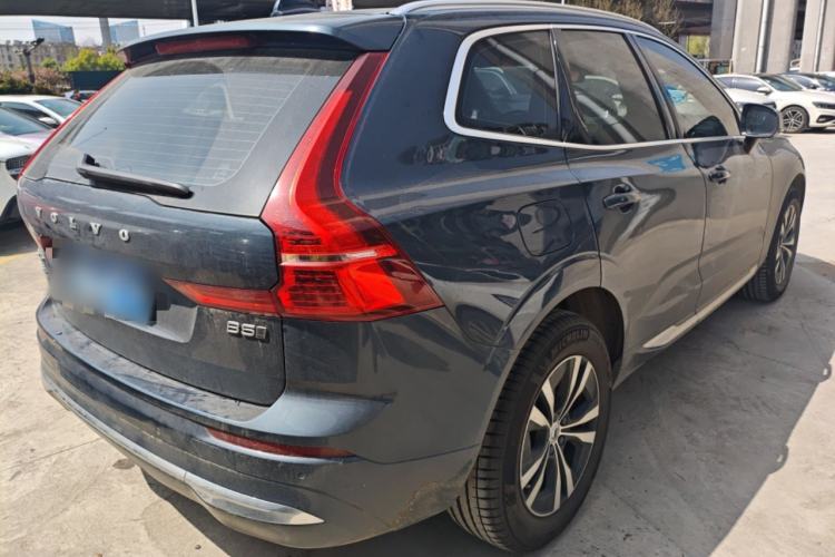 Used Volvo XC60 2023 B5 4x4 Smart Luxury Edition
