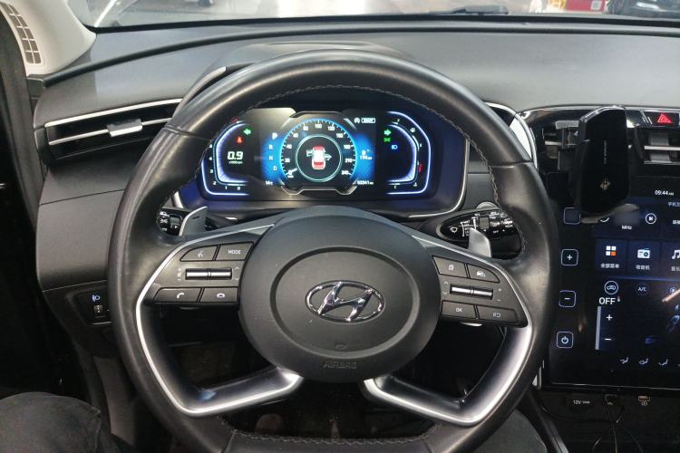 Used Hyundai Tucson 2021 Tucson L 1.5T DCT GLX Elite Edition Steering Wheel