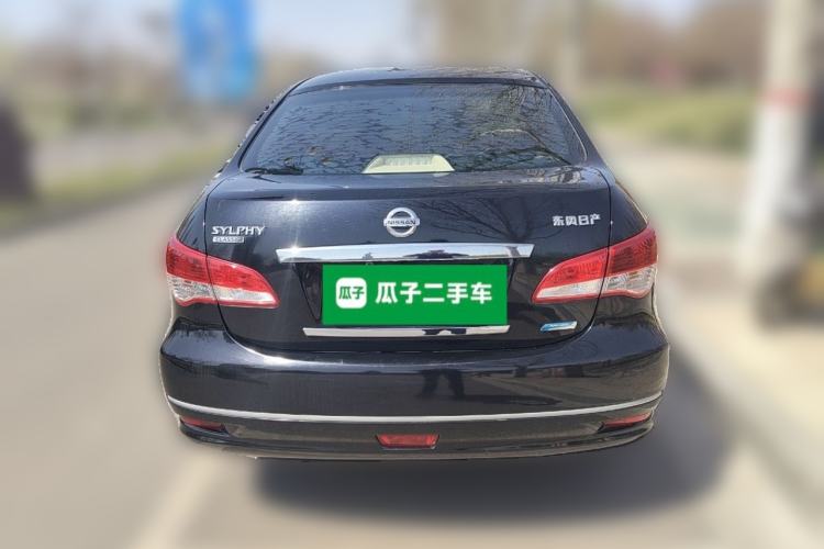 Used Nissan Sylphy 2012 Classic 1.6XE Manual Comfort Edition Rear
