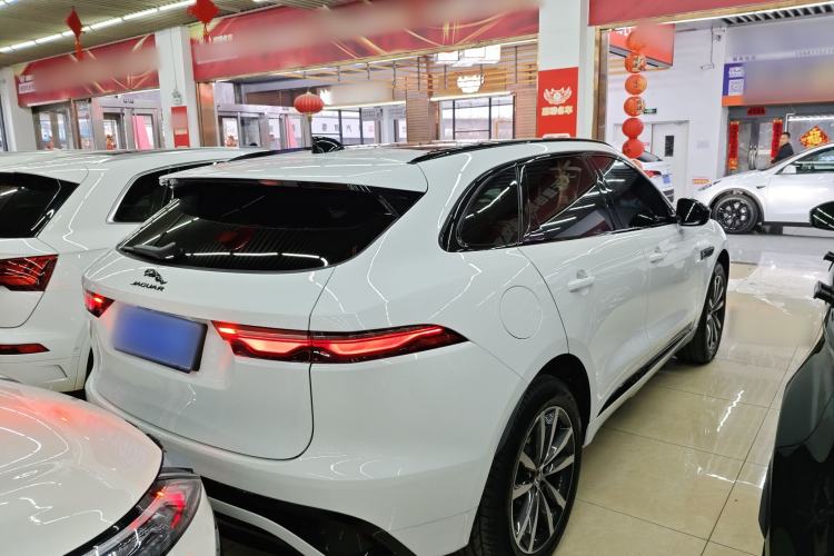 Used Jaguar F-PACE 2024 P250 R-Dynamic SE
