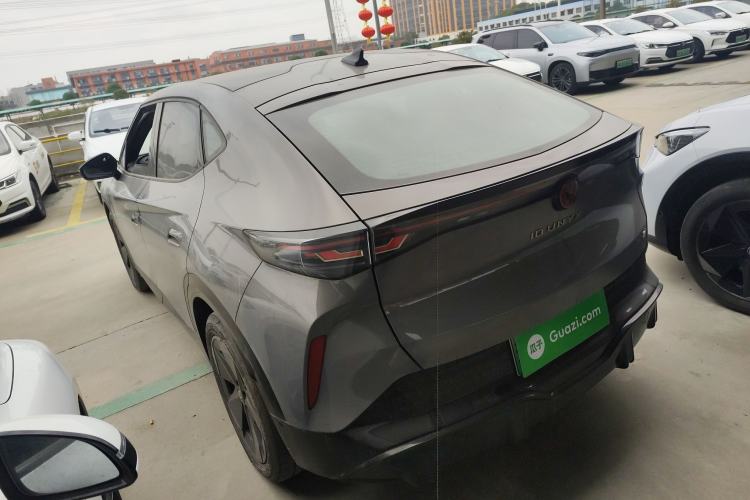 Used Volkswagen ID.UNYX 2024 Pro Long-Range Version
