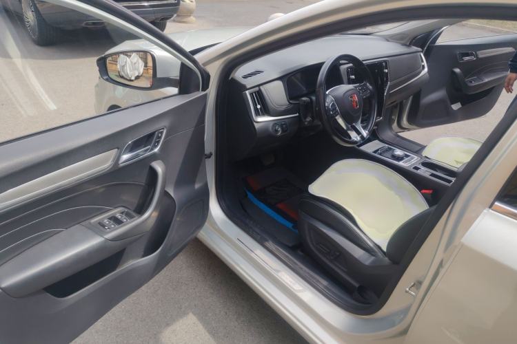 Used Roewe i6 New Energy 2017 45T Hybrid Connect & Smart Enjoyment Edition Driver Seat