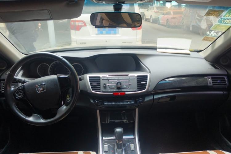 Used Honda Accord 2016 2.0L Elite Edition
