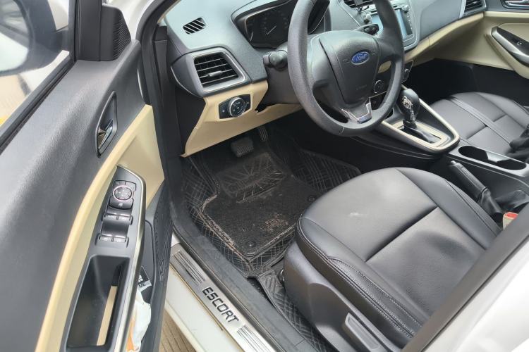 Used Ford Escort 2015 1.5L Automatic Comfort Edition Driver Seat