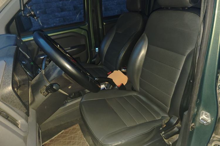 Used Wuling Zhengtu 2021 1.5L Adventure LAR Left Front Seat