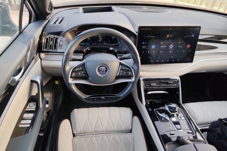 Used BYD Tang New Energy 2022 EV 600KM Luxury Model