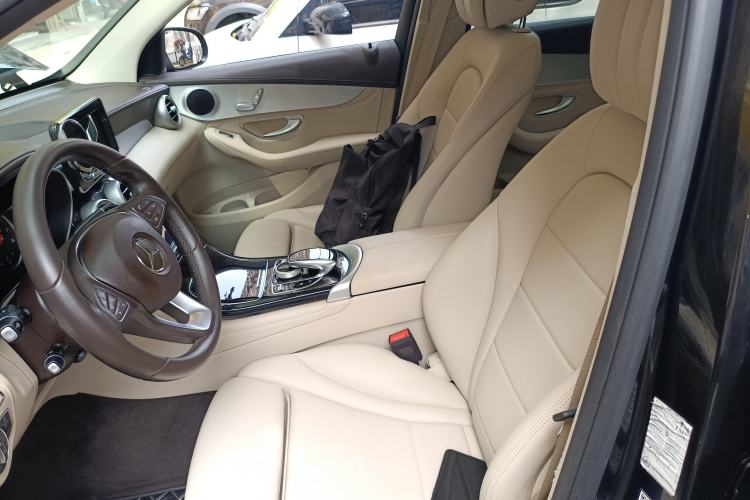 Used Mercedes-Benz GLC 2019 GLC 200 L 4MATIC
