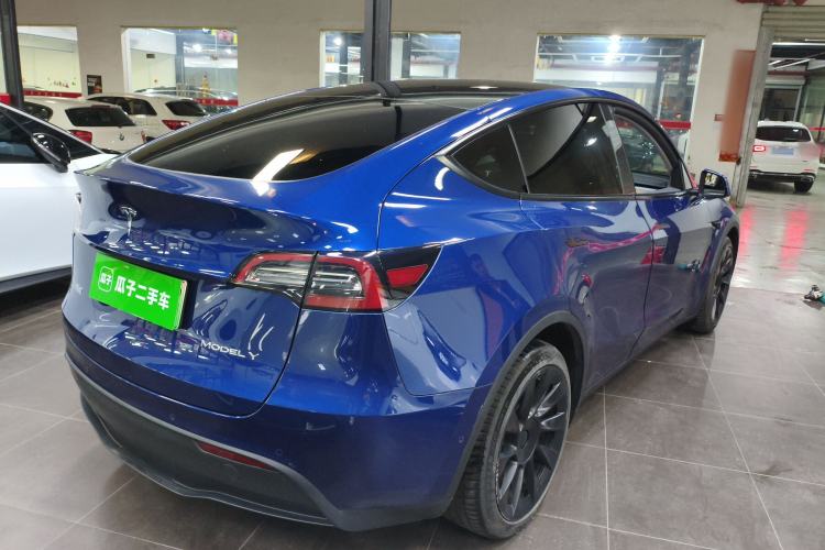 Used Tesla Model Y 2021 Long-Range All-Wheel-Drive Version Rear Right 45 Deg