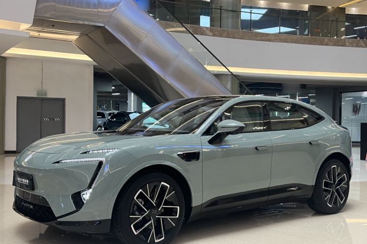 Used Avatr 11 2025 Ultra Extended-Range Edition