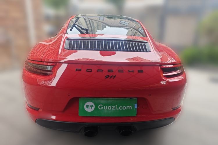 Used Porsche 911 
