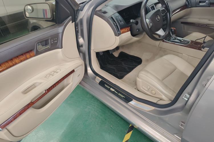 Used Cadillac SLS Seville 2010 3.0L Elite Edition
