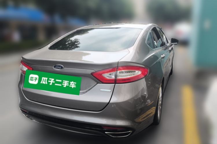 Used Ford Mondeo 2013 2.0L GTDi 200 Fashion Edition Rear Right 45 Deg