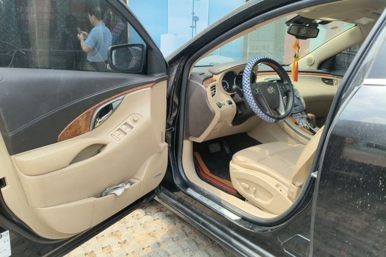Used Buick LaCrosse 2012 2.4L SIDI Luxury Edition