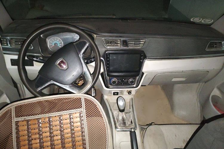 Used Jinbei New Hiace X30L 2016 1.3L Wealth Edition DLCG12
