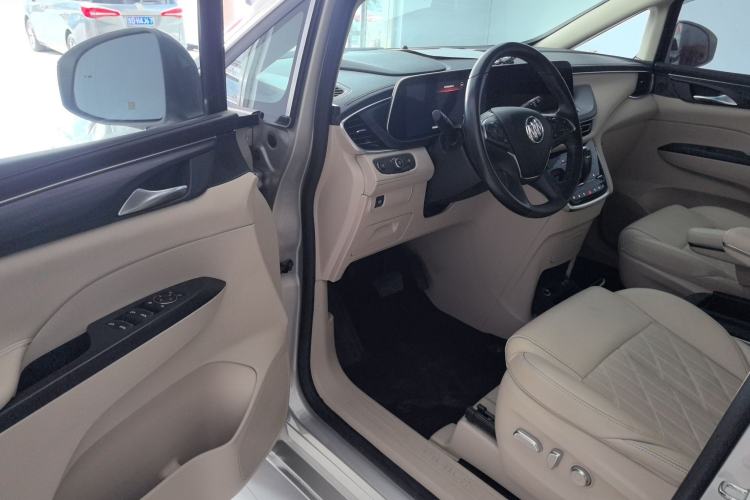 Used Buick GL8 2022 ES Land Cruiser 653T Luxury Model