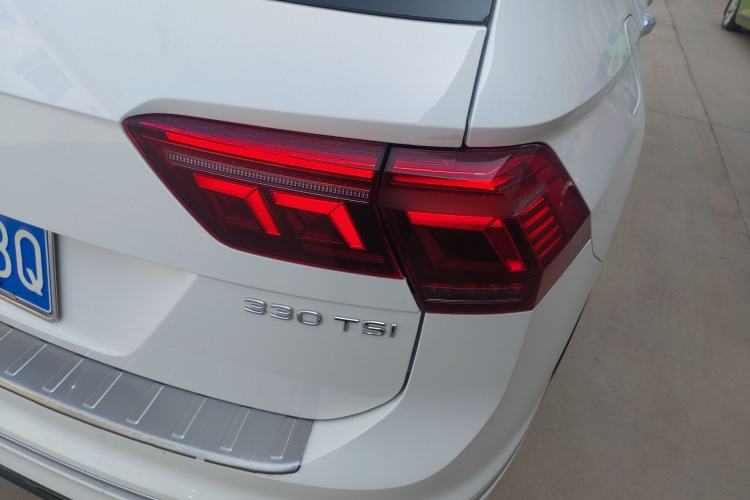 Used Volkswagen Tiguan L 2022 330TSI Automatic Two-Wheel Drive R-Line Enhanced Edition