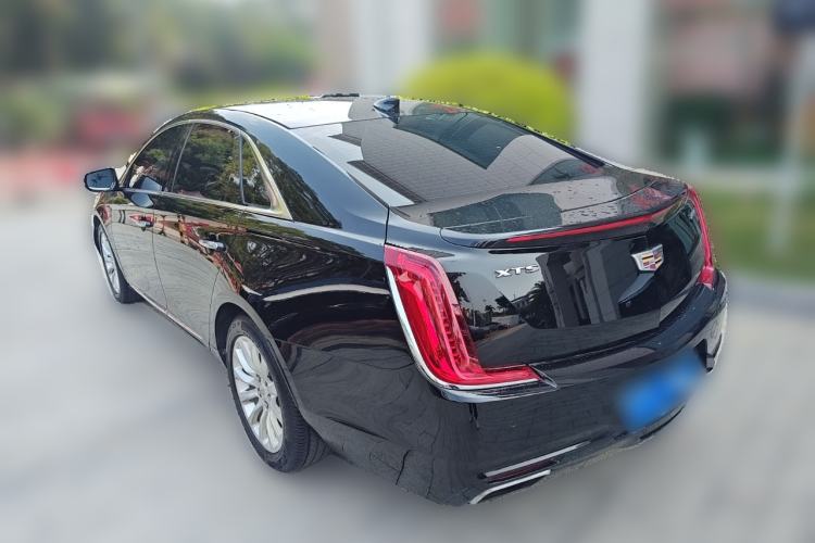 Used Cadillac XTS 2018 28T Elite Edition Rear Left 45 Deg