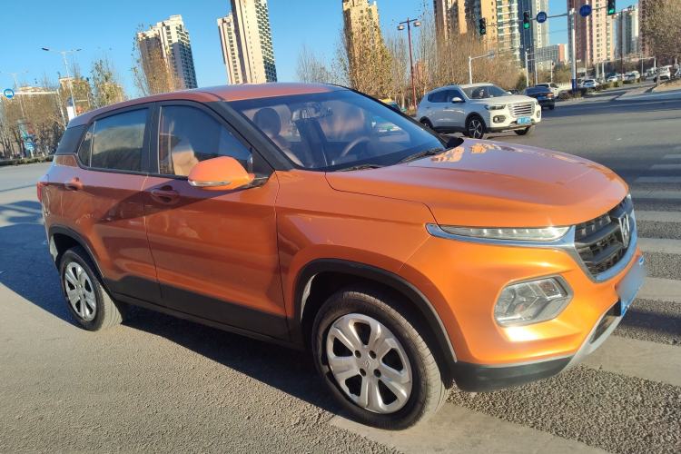 Used Baojun 510 2017 1.5L manual Comfort trim