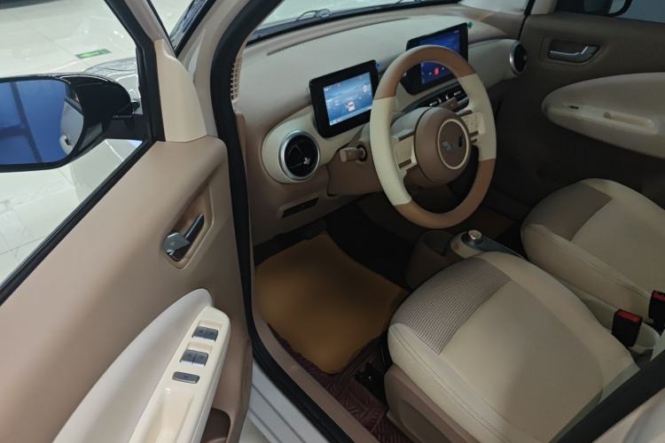 Used Wuling Hongguang MINIEV 2025 Four-Door Version Zhenxiang+ Edition