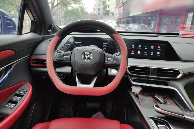 Used CHANGAN UNI-T 2020 1.5T Prestige Version