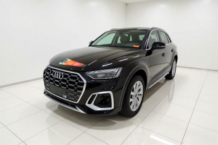 Used Audi Q5L 2022 40T Luxury Dynamic Model Guazi used car, China used car export, Used car for sale, Used cars, Cheapest cars for sale