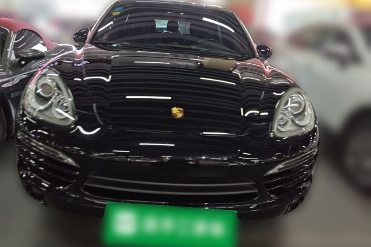 Used Porsche Cayenne 2014 Cayenne Platinum Edition 3.0T Front