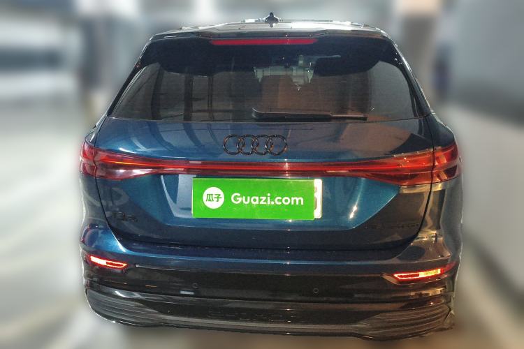 Used Audi Q5 e-tron 2023 40 e-tron Starry Edition Mecha Kit