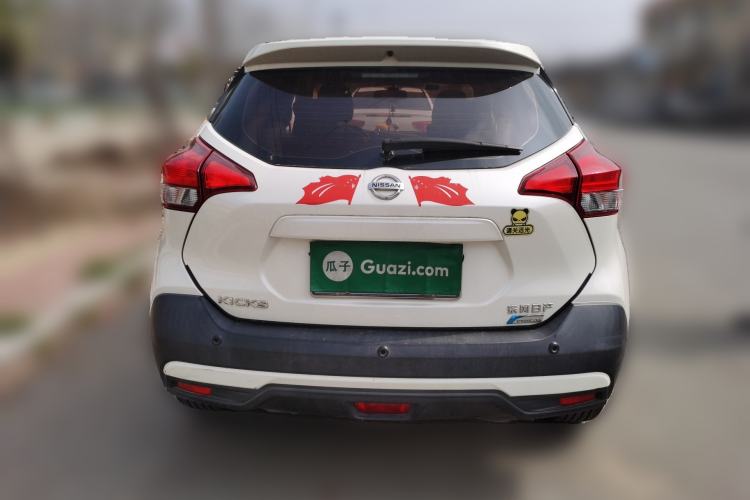 Used Nissan Kicks 2018 1.5L CVT Smart Connect Luxury Edition