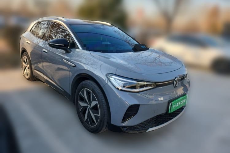 Used Volkswagen ID.4 CROZZ 2021 Long-Range PRO Two-Wheel Drive Version Front Right 45 Deg