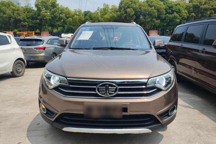 Used FAW Senya R7 2016 1.6L Automatic Prestige Model Front