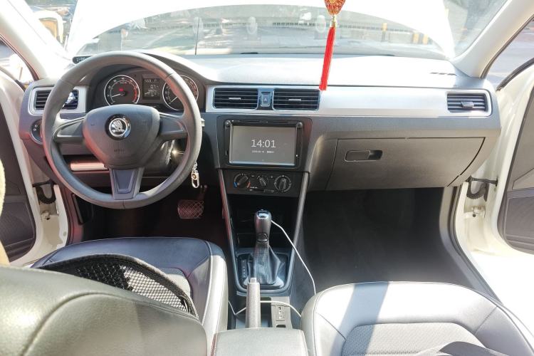Used Skoda Rapid Spaceback 2016 Revised 1.6L Automatic Chuanxing Version