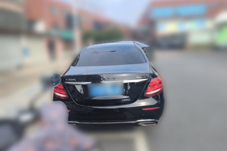 Used Mercedes-Benz E-Class 2019 E 260 L
