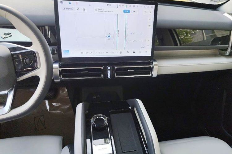 Used iCAR 03 2024 501km Four-wheel Drive Long-range Intelligent Driving Edition