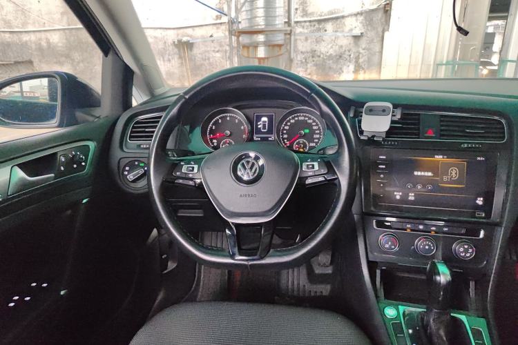 Used Volkswagen Golf 2020 Zhiai Edition 280TSI DSG Comfort Model
