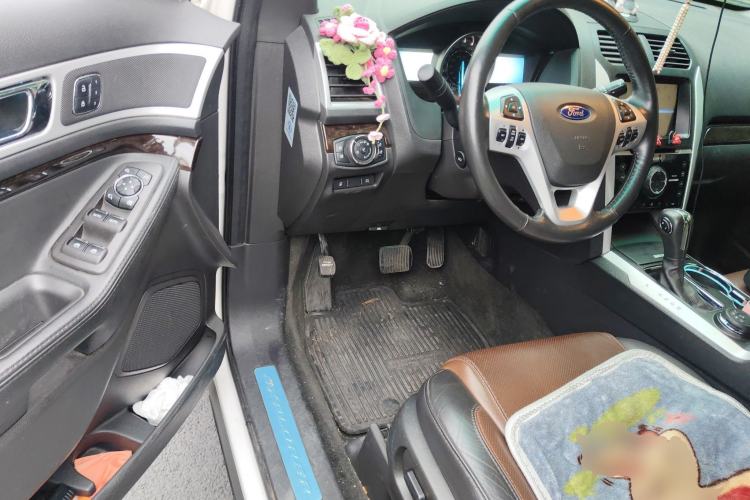 Used Ford Explorer 2013 3.5L Deluxe Model Driver Seat