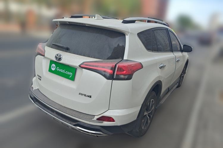 Used Toyota RAV4 2019 2.0L CVT Two-Wheel Drive Fashion X Limited Edition China V Standard Rear Right 45 Deg