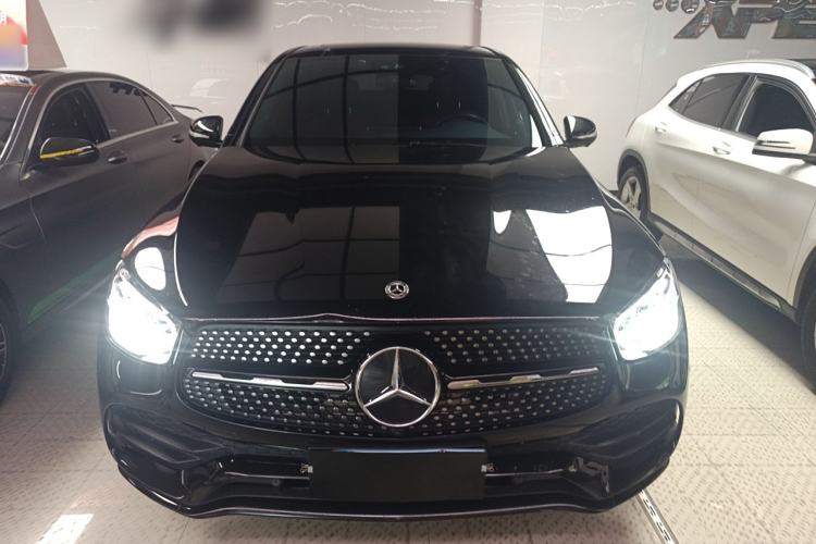 Used Mercedes-Benz GLC Coupe 2020 GLC 300 4MATIC Coupe SUV
