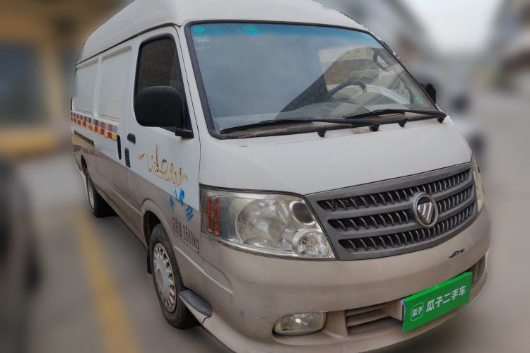 Used Foton Scenic 2014 2.5T Express Standard Long-Wheelbase High-Roof Version with 4J25TC Powertrain