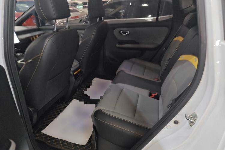 Used AION Y 2021 70 Intelligent Dynamic Edition Left Rear Seat