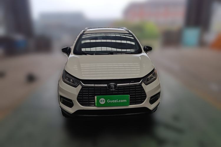 Used BYD Yuan New Energy 2019 EV360 Smart Connect Enjoyment Model Front