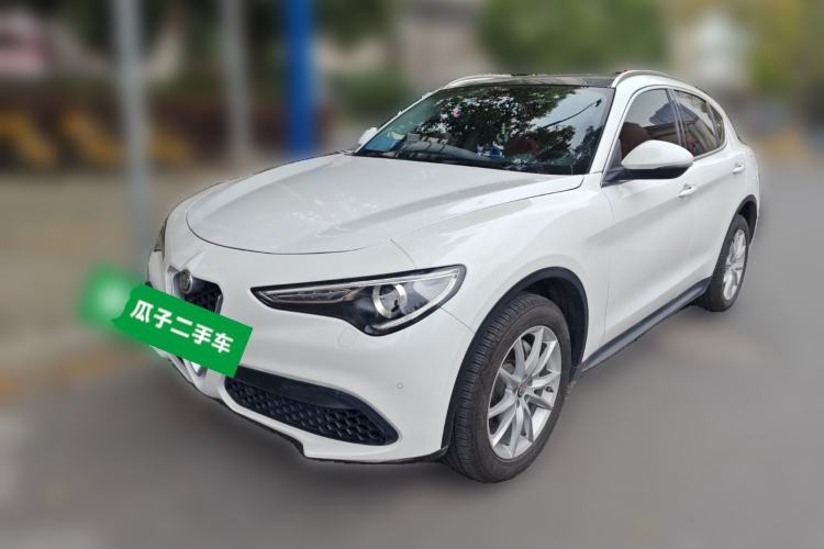 Used Alfa Romeo Stelvio 2017 2.0T 200HP Luxury Edition
