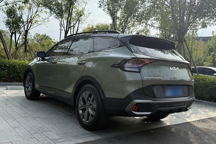 Used Kia Sportage (Chinese Domestic Model) 2023 2.0L HEV Two-Wheel Drive Flagship Edition
