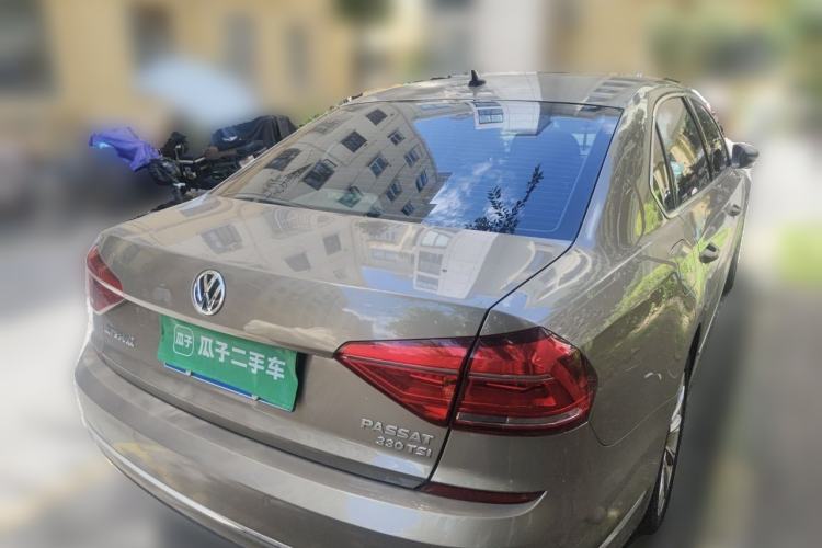 Used Volkswagen Passat 2017 330TSI DSG Luxury Edition