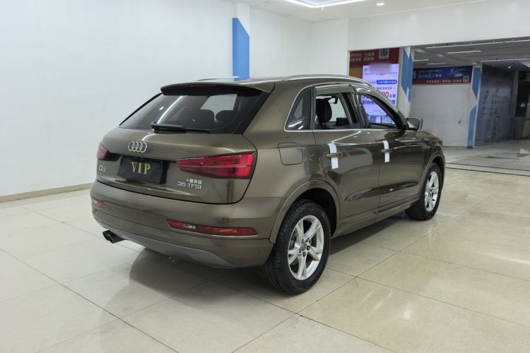 Used Audi Q3 2017 35 TFSI Fashion Model
